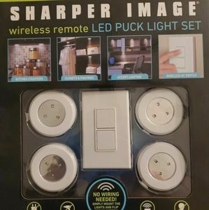 💙 2 for 40 💙 Wireless Remote LED puck light set